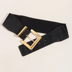 Ceinture large élastique noire pour femme avec boucle carrée dorée et texture cuir