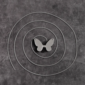 Chaîne de taille et collier papillon minimaliste en argent avec finition polie