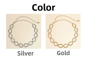 Détails de la ceinture chaîne décorative avec maillons torsadés dorés et argentés