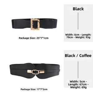 Détails de deux ceintures élastiques noires avec des boucles dorées rectangulaires et rondes