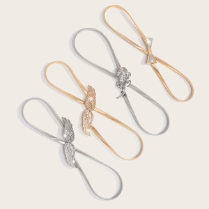 Détails de ceintures extensibles en métal avec boucles en cristal plume et rose