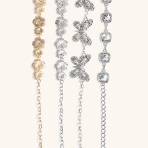 Elegante Metallkettengürtel mit Schmetterlings- und Blumendesign für Damenkleider