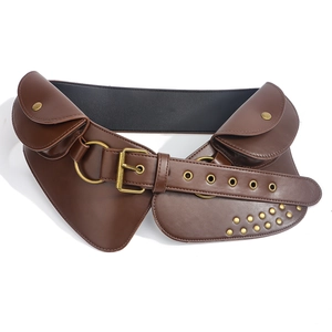 Vintage brauner Leder-Gürtelbeutel mit goldenen Nieten und metallischen Ringdetails