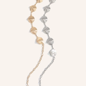 Western vintage metal waist chain in gold and silver with textured round discs
