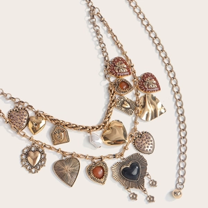 Vintage multi-layer gold chain belt with heart pendants and pearls for elegant dresses