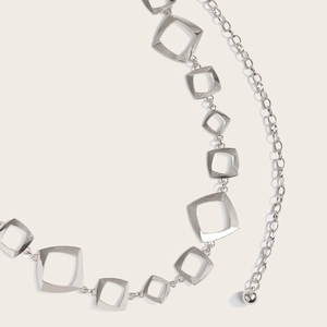 Minimalistische silberne Metall Taillenkette mit quadratischen Gliedern für Kleider