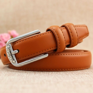 Ceinture Fine en Cuir Croûte pour Femmes Avec Boucle en Alliage et Strass Sangle de Taille Mode pour Jeans Robe Bijoux