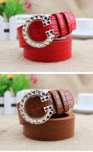Detailed view of stone texture PU leather belts with sparkling rhinestone G-buckle closure