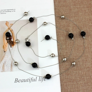 Elegant thin silver chain belt with pearls and black beads for women dresses