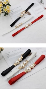Détails de fines ceintures élastiques avec boucle à double perle en noir, blanc et rouge