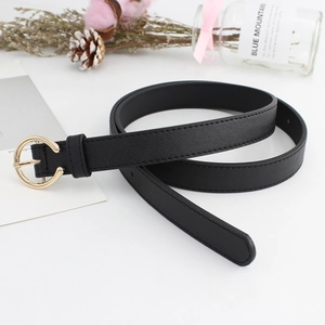 Cintura sottile classica in pelle nera con fibbia rotonda dorata per moda donna