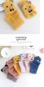 Detail of plush bear-themed convertible gloves for children in various pastel colors