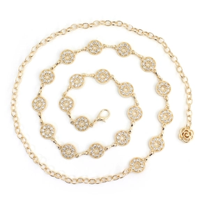 Ceinture chaîne dorée pour femme avec strass brillants et pendentif camélia élégant