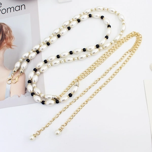 Eleganter Goldketten Gürtel und Perlenkette Set für Damenkleider und Sommeranzüge