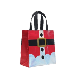 Rote Weihnachts-Geschenktüte im Nikolaus-Stil aus Vliesstoff mit Glanzeffekt