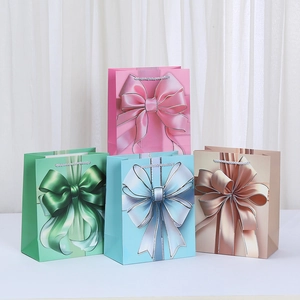 Bolsas de Regalo Creativas Con Lazo 3D Con Asa Bolsas de Papel de Cartulina Blanca Para Fiesta Cumpleaños Boda Paquete de Regalo de Caramelos