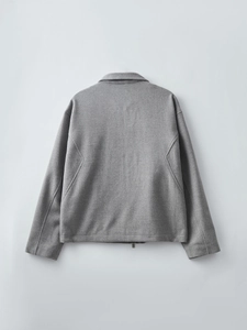 Giacca da uomo in lana grigio scuro con vestibilità ampia, doppia zip e texture posteriore