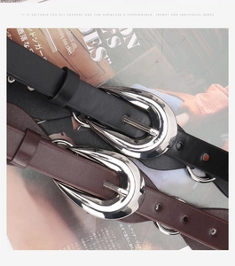 Détail de ceintures en cuir PU noir et marron avec grandes boucles argentées de style bohème
