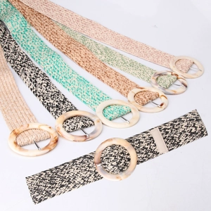 Ceintures larges élastiques en paille tressée avec boucles rondes en résine variées