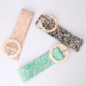 Ensemble de ceintures larges tressées élastiques avec boucles rondes en résine en trois couleurs