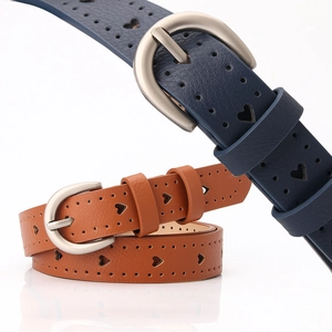Cintura da Donna in Pelle PU con Intagli a Cuore Minimalista con Fibbia ad Ardiglione Casual Sottile per Jeans Abito