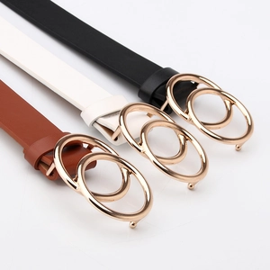 Set di tre cinture sottili da donna in nero bianco e marrone con fibbie dorate a doppio anello