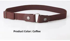 Détail de la ceinture élastique marron café avec joint en cuir et boucle anneau