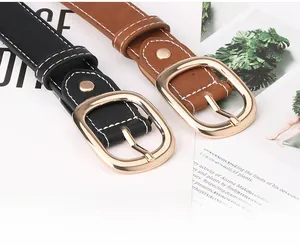 Cinture classiche in pelle PU nera e marrone con cuciture bianche e fibbia ovale dorata