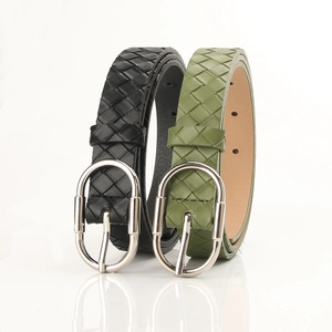 Ceintures tressées en cuir noir et vert olive avec boucles classiques en métal argenté