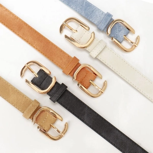 Lot de cinq ceintures fines en simili cuir denim avec boucles dorées pour femmes