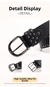 Détail d'une ceinture punk noire avec des rivets et une boucle en alliage de haute qualité