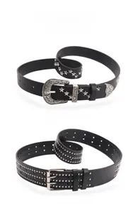 Détails de ceintures punk noires avec clous en étoile et boucle gravée occidentale
