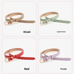Set di cinture sottili in pelle kaki verde chiaro rosso e viola con fibbie dorate