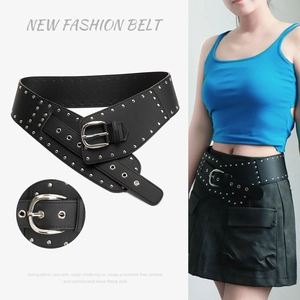 Ceinture Corset Large Punk Y2K pour Femmes Vintage en Similicuir à Rivets Ceinture Enveloppante de Mode pour Jeans Robes