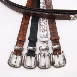 Ceinture Y2K en cuir avec motif papillon et boucle fer à cheval gravée pour femmes