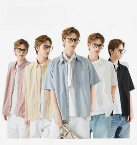 Camicie da uomo a maniche corte in cinque colori con colletto classico e taschino