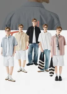 Collage di cinque camicie casual da uomo in varie tonalità pastello e colori neutri
