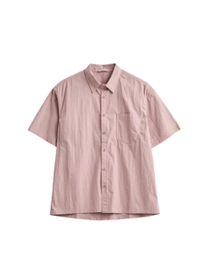 Camicia da uomo a maniche corte rosa polvere, vestibilità morbida con taschino e bottoni