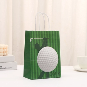Grüne Papiertragetasche mit Golf-Motiv, vertikalen Streifen und weißen Griffen