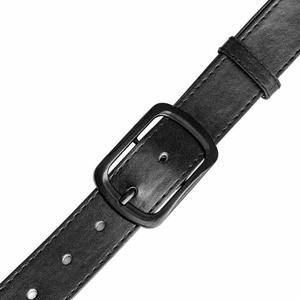 Cintura da uomo vintage in pelle PU con fibbia ad ardiglione nera opaca e occhielli in metallo