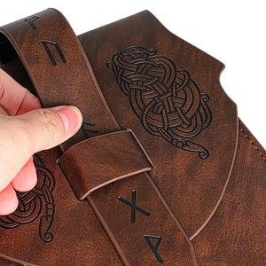Borsa da cintura in pelle vintage con nodi norreni e rune per il cosplay dei vichinghi