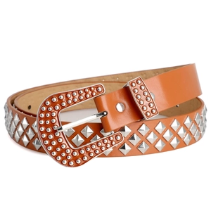Ceinture punk en cuir marron avec clous pyramide argentés et boucle métal style Y2K