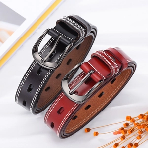 Classic leather belt with contrast double stitching and matte metal pin buckle in black and red