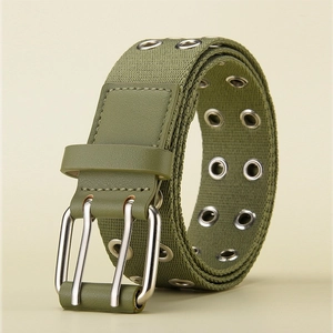 Ceinture en toile vert armée avec boucle à double ardillon et œillets de style industriel