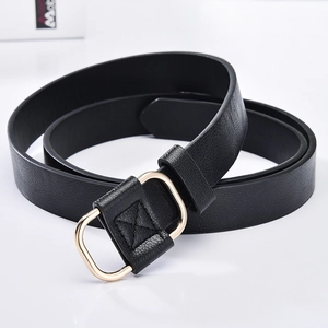 Ceinture minimaliste en cuir noir pour femme avec une boucle rectangulaire dorée