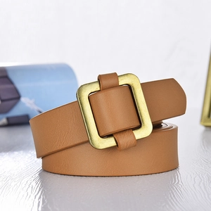 Classic camel PU leather belt featuring a matte gold square buckle on a textured surface