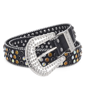 Ceinture en cuir noir motif crocodile avec strass colorés et boucle punk à rivets