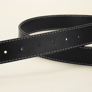 Classic black leather belt with contrast white stitching and pin buckle for jeans