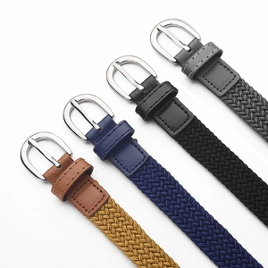 Cinture elasticizzate intrecciate con fibbia ad ardiglione in quattro colori neutri