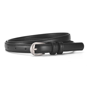 Ceinture fine noire en similicuir pour femme avec boucle argentée mate et passants doubles